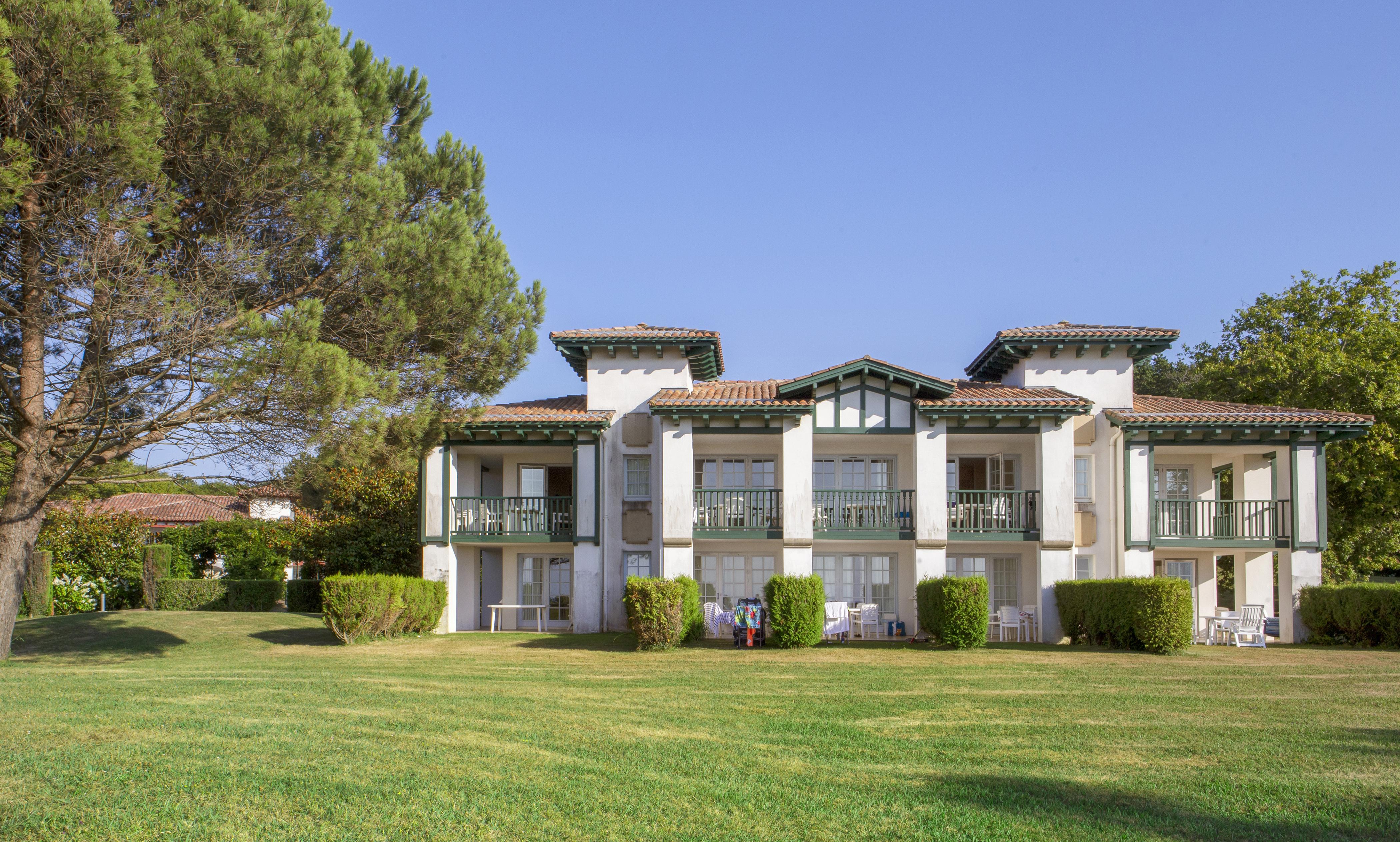 Residence Pierre & Vacances Le Domaine De Bordaberry Urrugne Exterior photo