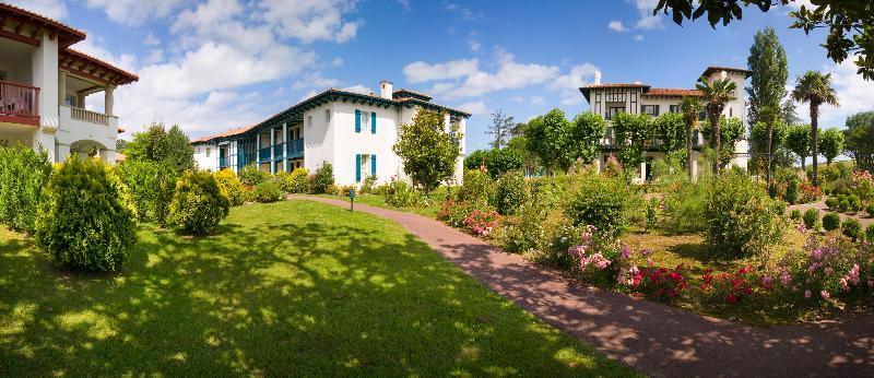 Residence Pierre & Vacances Le Domaine De Bordaberry Urrugne Exterior photo